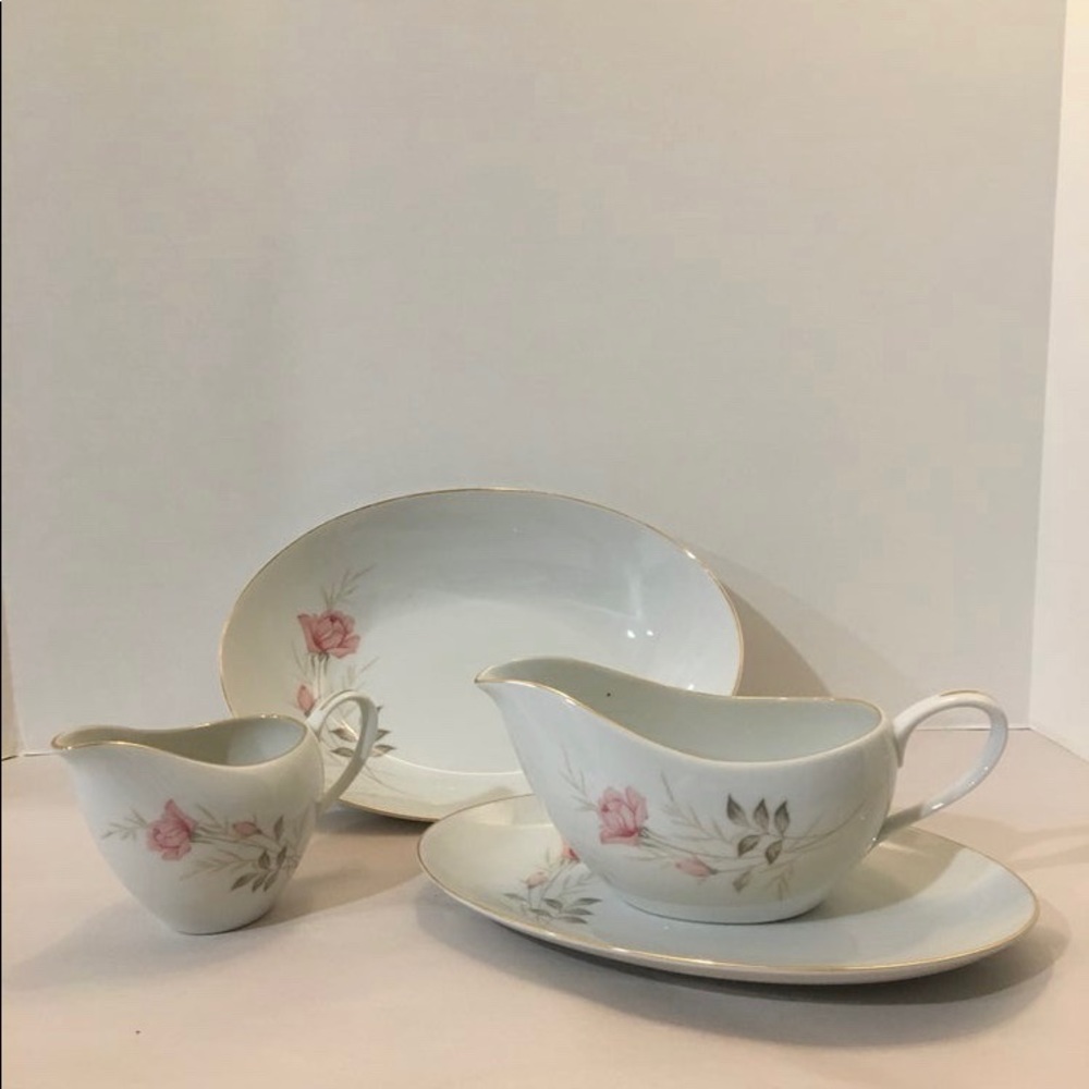 Vintage Camelot American Rose 4 Serving Pieces